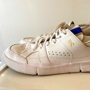 Women's Size 9.5 On Roger Clubhouse